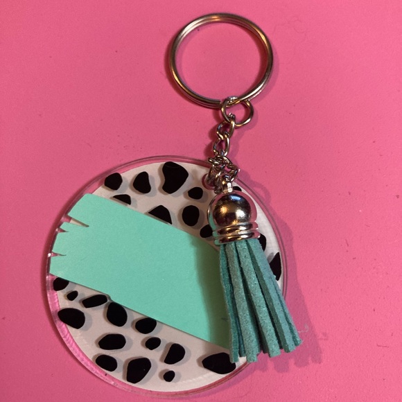 Personalized keychains - Picture 4 of 7